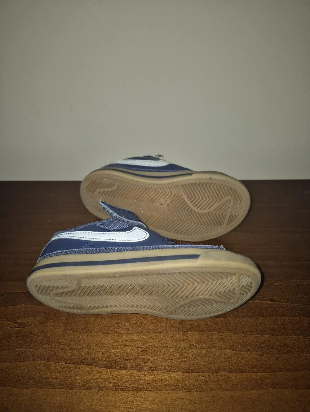Nike Legacy Kids Navy Blue Velcro & Lace Sneakers